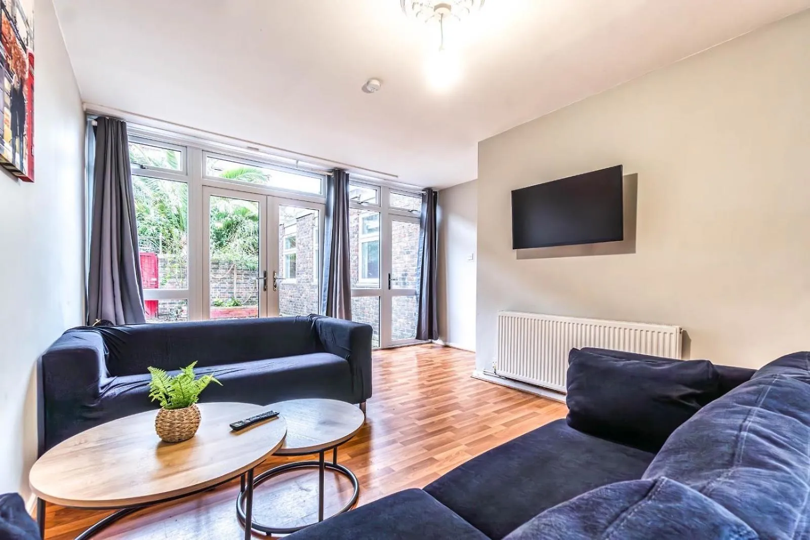 Bright Guest House In Hackney London United Kingdom